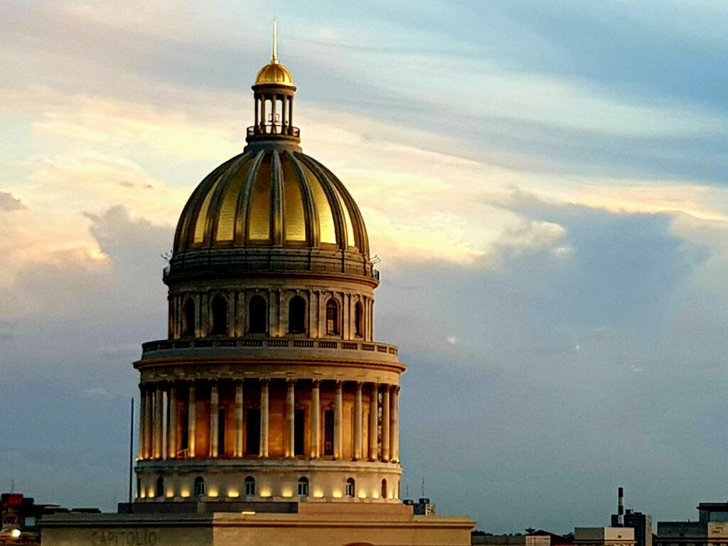 kuba-zwiedzanie-hawany-kapitol