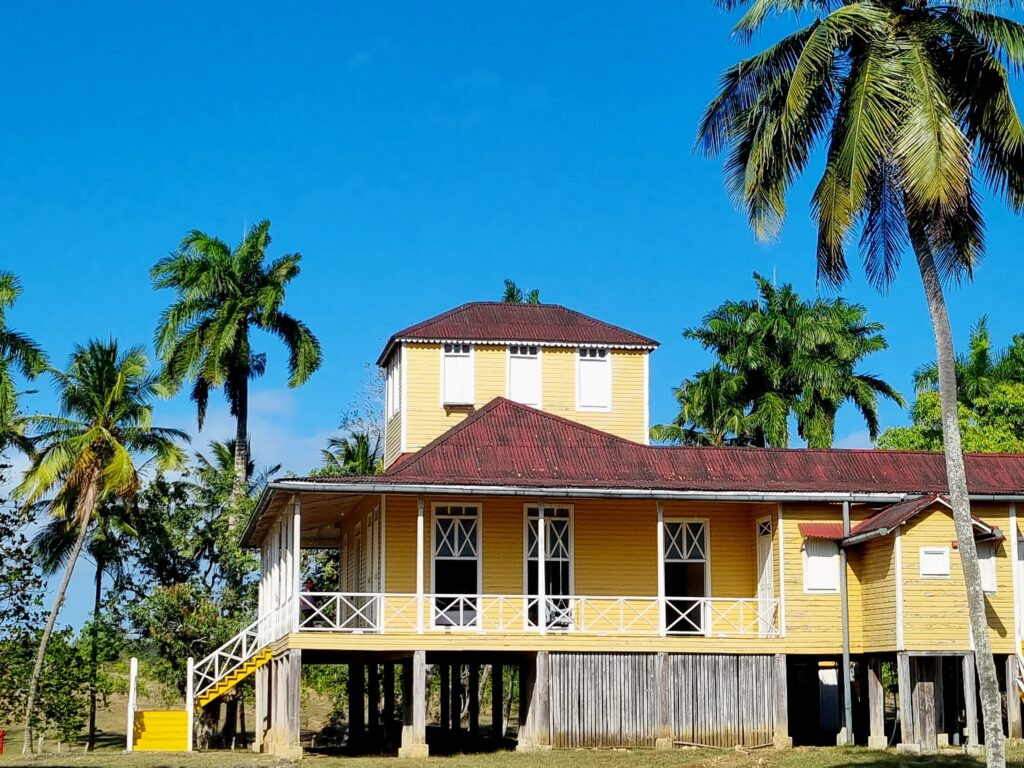 kuba-oriente-biran-fidel