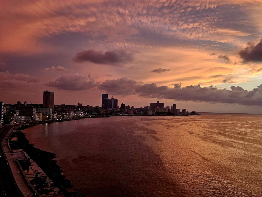 kuba-hawana-widok-malecon