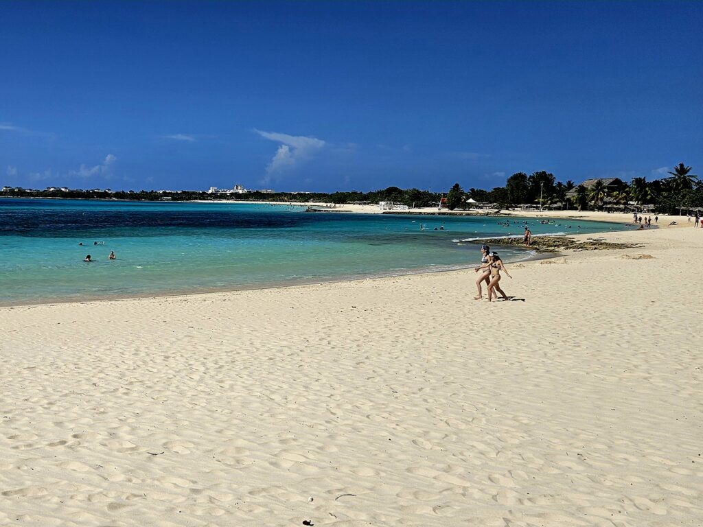kuba-oriente-plaża-guardalavaca