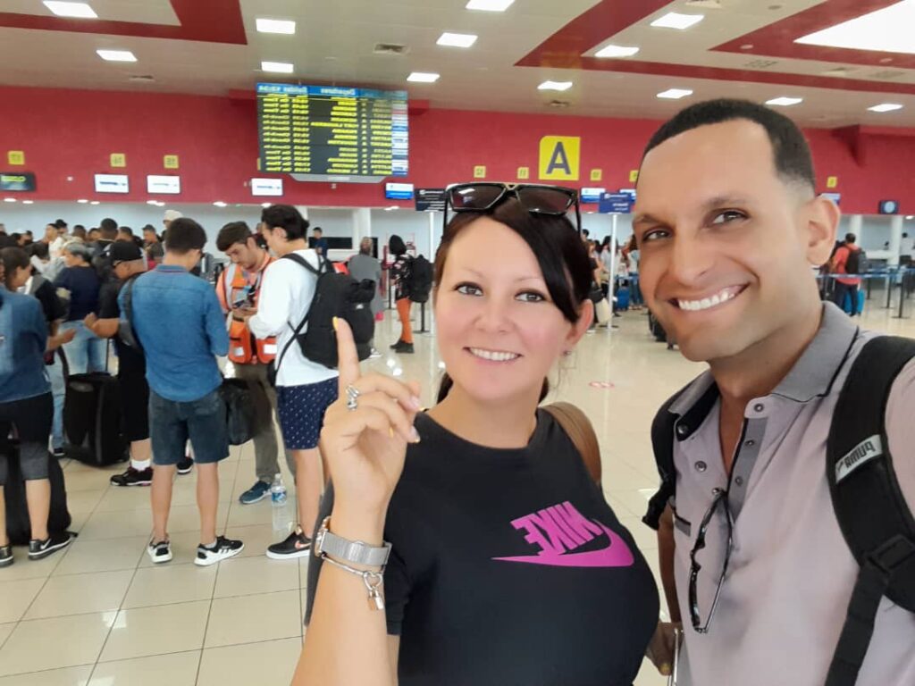 Lotnisko w Hawanie. Przepisy celne Kuba. Czego nie wwozić na Kubę.