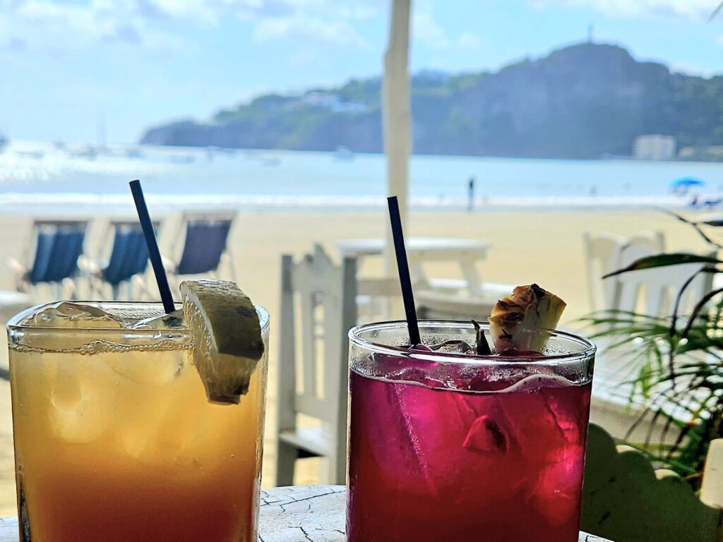 Restauracja na plaży w San Juan del Sur.