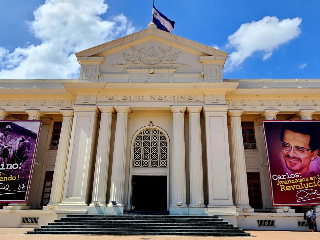 Pałac Narodowy w Managui.